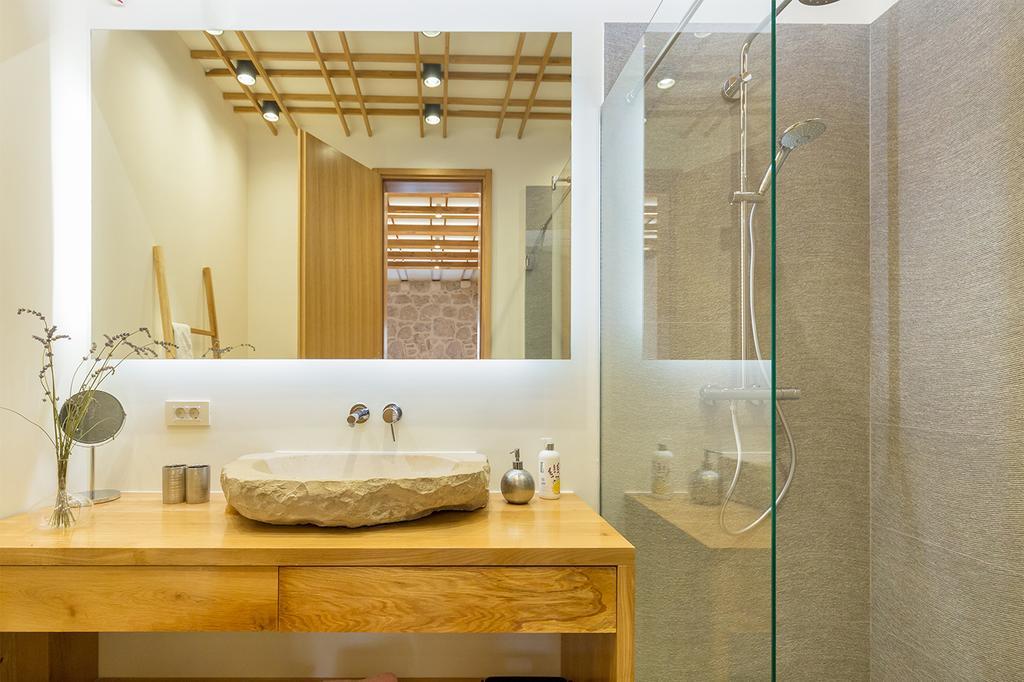Harmony Apartment